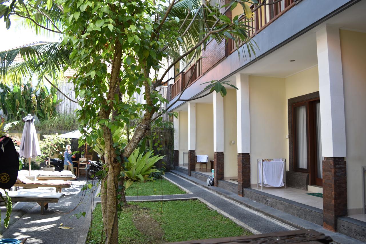 Dabumito Guest House Canggu Exterior foto